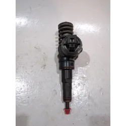 Recambio de inyector para audi a4 b6 (8e2) 1.9 tdi referencia OEM IAM 038130073AR  