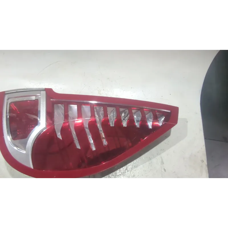 Recambio de piloto trasero derecho para renault scenic iii (jz)(2009) 1.5 dci referencia OEM IAM 265500013R  