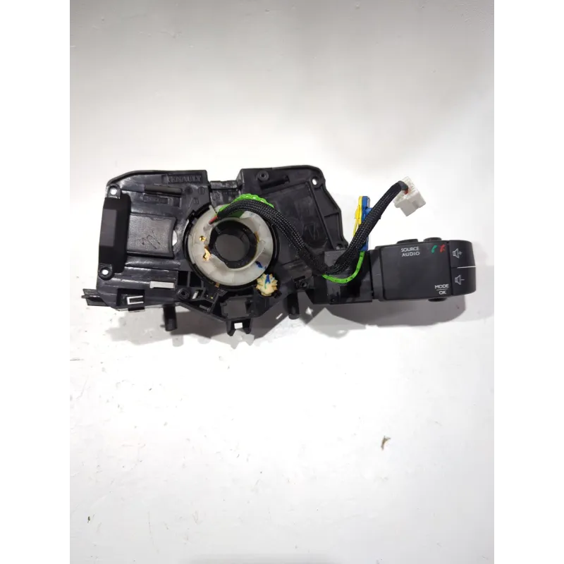 Recambio de anillo airbag para dacia logan 1 mcv familiar (2006) 900 referencia OEM IAM 255679575R C  