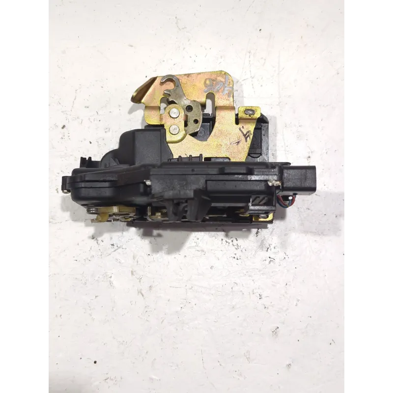 Recambio de cerradura puerta delantera izquierda para audi a4 b6 (8e2) 2.0 referencia OEM IAM 481837015B  