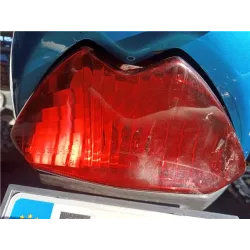 Recambio de piloto trasero para suzuki bandit gsf650 bandit gsf650 referencia OEM IAM 3571038G0  