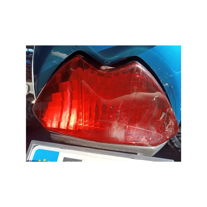 Recambio de piloto trasero para suzuki bandit gsf650 bandit gsf650 referencia OEM IAM 3571038G0  