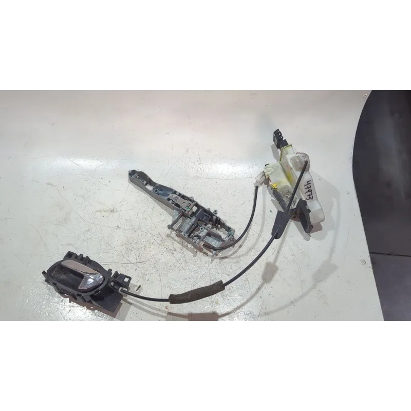 Recambio de cerradura puerta delantera izquierda para peugeot 308 (2007) 1.6 hdi referencia OEM IAM 5411N0252J3  