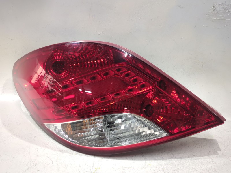 Recambio de piloto trasero izquierdo para peugeot 207/207+ (wa_, wc_) 1.6 hdi 110 referencia OEM IAM 968656608000  