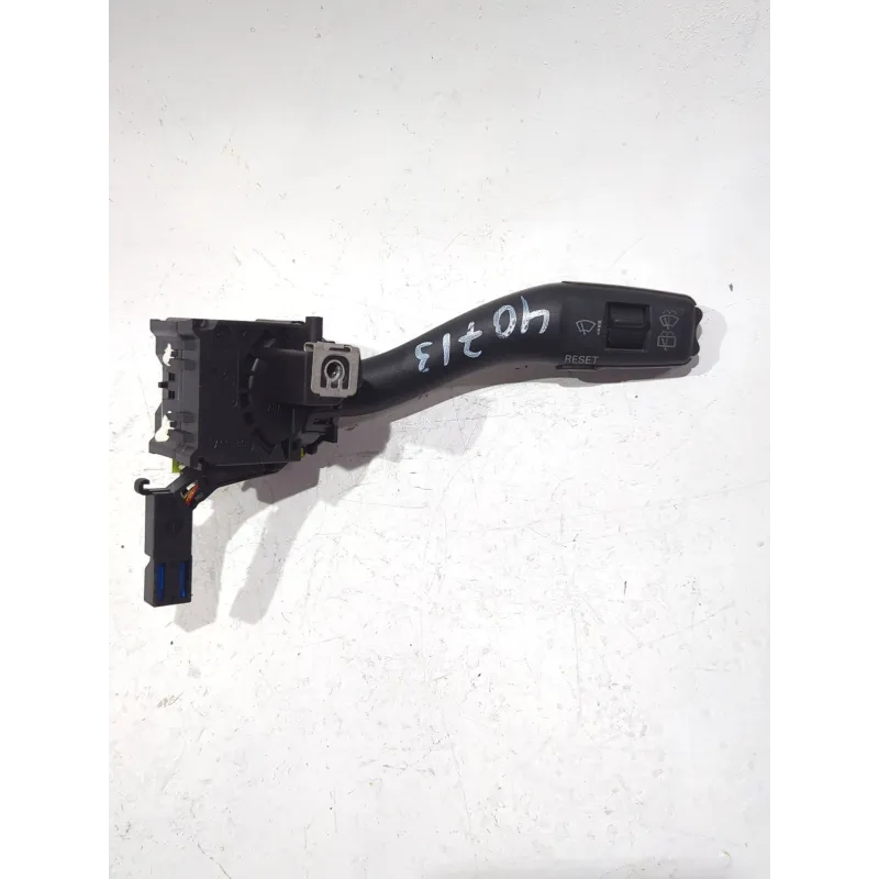 Recambio de mando limpiaparabrisas para audi a3 (8p1) 2.0 tdi 16v referencia OEM IAM 8P0953519A  
