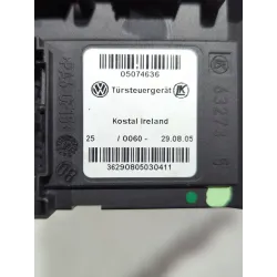 Recambio de motor elevalunas delantero derecho para audi a3 (8p1) 2.0 tdi 16v referencia OEM IAM 8P0959802H  