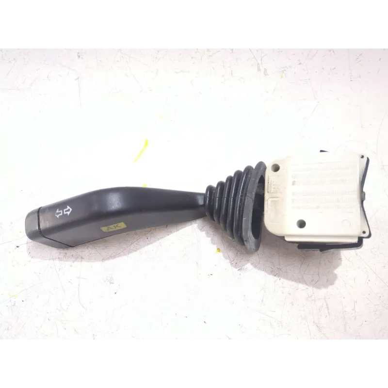 Recambio de mando intermitentes para opel vectra b (j96) 2.0 dti 16v (f19) referencia OEM IAM 9022117412239903  