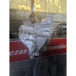 Recambio de caja cambios manual para mazda 3 (bm, bn) 2.2 d referencia OEM IAM D6040  