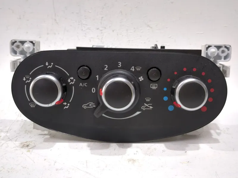 Recambio de mando climatizador para dacia sandero i (06.2008) 1.5 dci referencia OEM IAM A42303400  