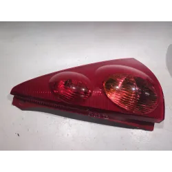 Recambio de piloto trasero derecho para peugeot 107 (2005) 1.4 hdi referencia OEM IAM 104llf321  
