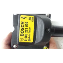 Recambio de bobina encendido para volkswagen polo iii (6n1)(09.1994) 45 1.0 referencia OEM IAM 0986221000  