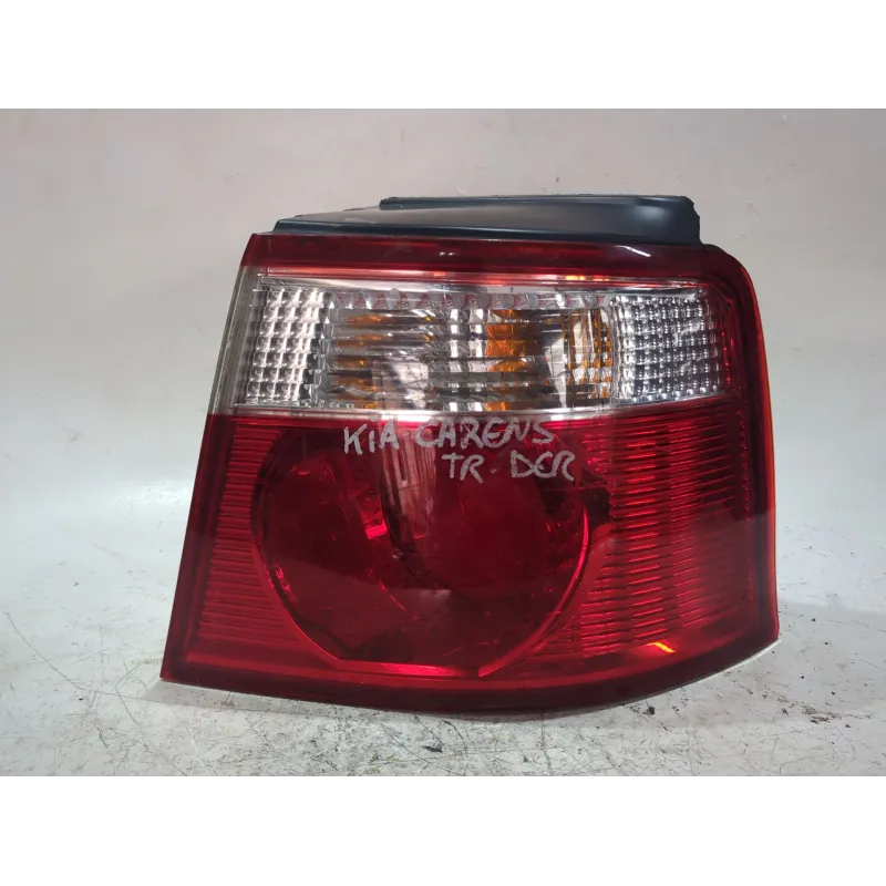 Recambio de piloto trasero derecho para kia carens (rs)(2003) 2.0 crdi referencia OEM IAM   