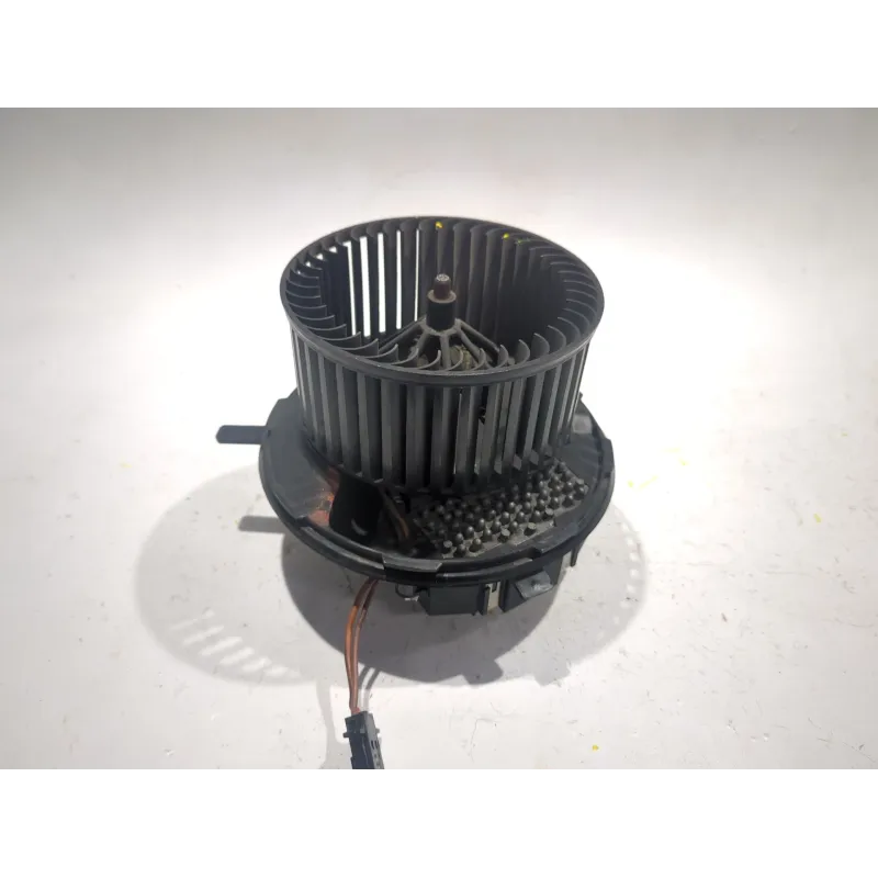 Recambio de motor calefaccion para volkswagen golf v (1k1) 2.0 referencia OEM IAM F995749D  