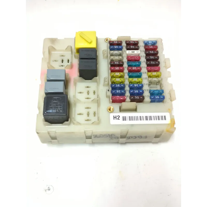 Recambio de caja reles / fusibles para ford focus sedán (dfw) 1.8 tdci referencia OEM IAM 518783204  