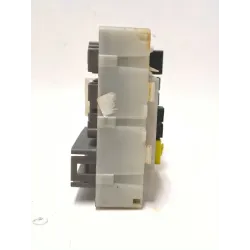 Recambio de caja reles / fusibles para ford focus sedán (dfw) 1.8 tdci referencia OEM IAM 518783204  