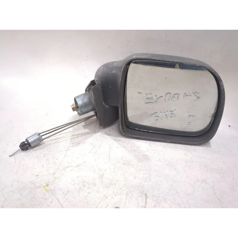 Recambio de retrovisor derecho para renault express furgón (f40_, g40_) 1.0 referencia OEM IAM E30157703  