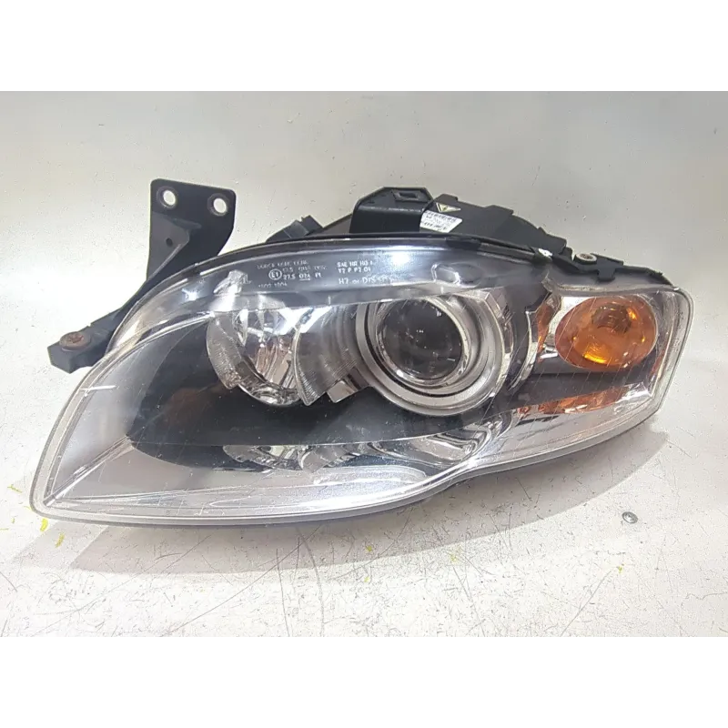 Recambio de faro delantero izquierdo para audi a4 b8 (8k2) 2.0 tdi referencia OEM IAM 1305236056 0301219281  