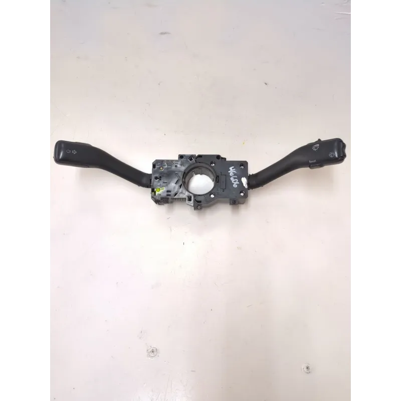 Recambio de mando multifuncion para volkswagen passat b5 (3b2) 1.9 tdi syncro/4motion referencia OEM IAM 8L0953513G  