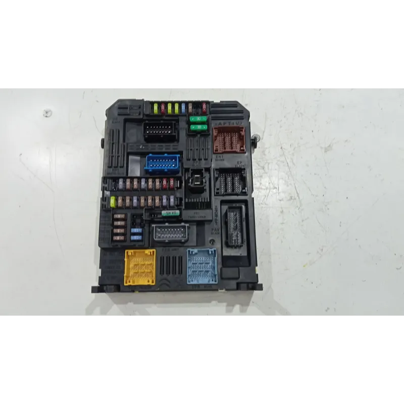 Recambio de bsi para citroën c3 iii (sx) 1.2 puretech 82 referencia OEM IAM 9845141280  