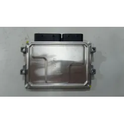 Recambio de centralita inyeccion para citroën c3 iii (sx) 1.2 puretech 82 referencia OEM IAM 9858949880  