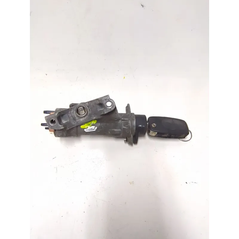 Recambio de conmutador de arranque para volkswagen passat variant (3b5)(1997) 1.9 tdi referencia OEM IAM 4B0905851A  