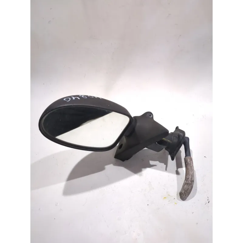 Recambio de retrovisor izquierdo para renault twingo 1.2 55cv referencia OEM IAM E201837  
