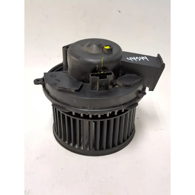 Recambio de motor calefaccion para citroën xsara picasso (1999) 1.6 hdi referencia OEM IAM B6830  