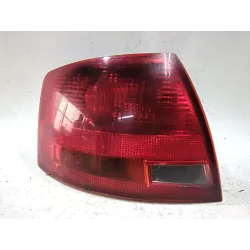 PILOTO TRASERO IZQUIERDO 8E9945095C 