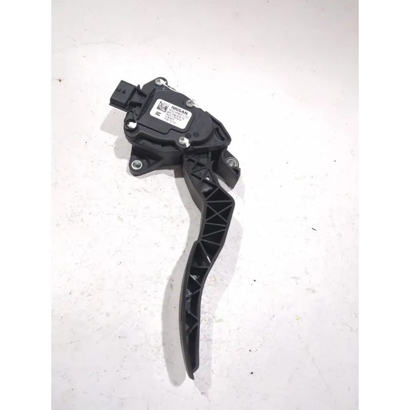 Recambio de potenciometro pedal gas para nissan qashqai ii (j11e)(2013) 360 cat referencia OEM IAM 180024BA0B  