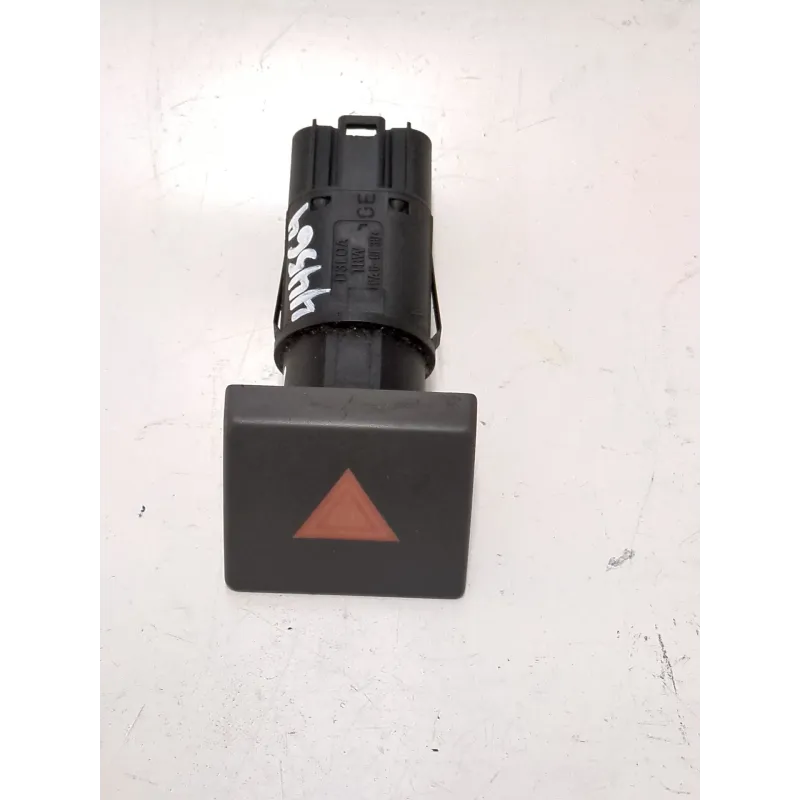 Recambio de boton emergencia para ford transit connect (p65_, p70_, p80_) 1.8 tdci referencia OEM IAM 2T1T13A350  