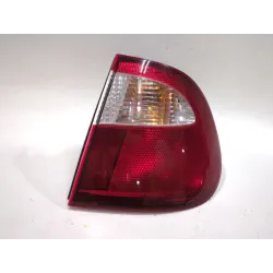 Recambio de piloto trasero derecho para seat cordoba berlina (6k2)(08.1999) 1.4 referencia OEM IAM 084451911  