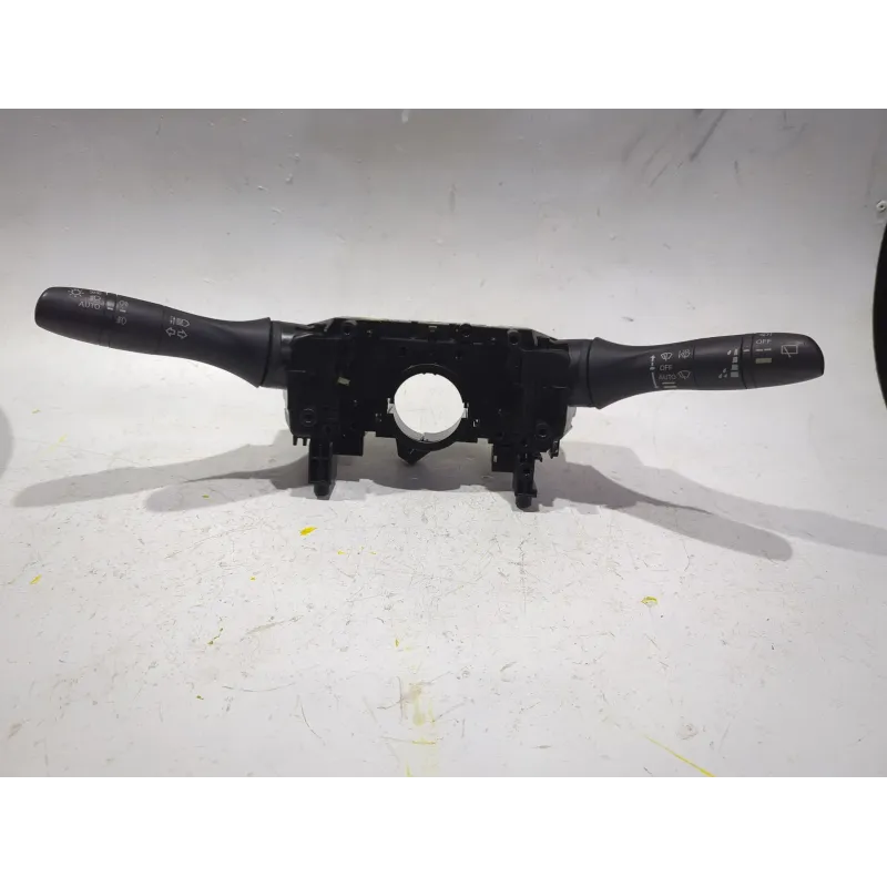 Recambio de mando multifuncion para nissan qashqai i (j10, nj10) 1.5 dci referencia OEM IAM 16217SD1 0P  