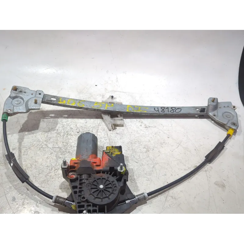 Recambio de mecanismo elevalunas delantero izquierdo para peugeot 406 (8b) 1.8 16v referencia OEM IAM 111169XXX  