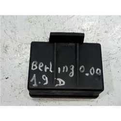 Recambio de caja precalentamiento para citroën berlingo (1996) 2.0 hdi 90 (mfrhy) referencia OEM IAM 9616582380  