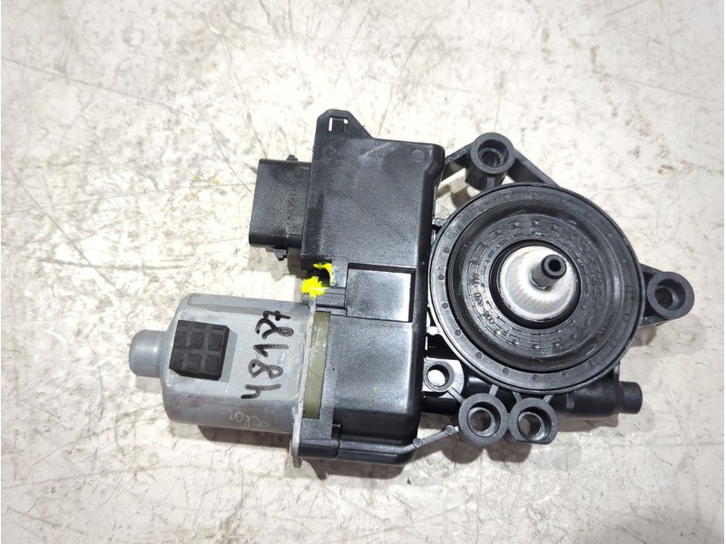 Recambio de mecanismo elevalunas trasero derecho para kia ceed (cd) 1.0 t-gdi referencia OEM IAM 82460J7010  