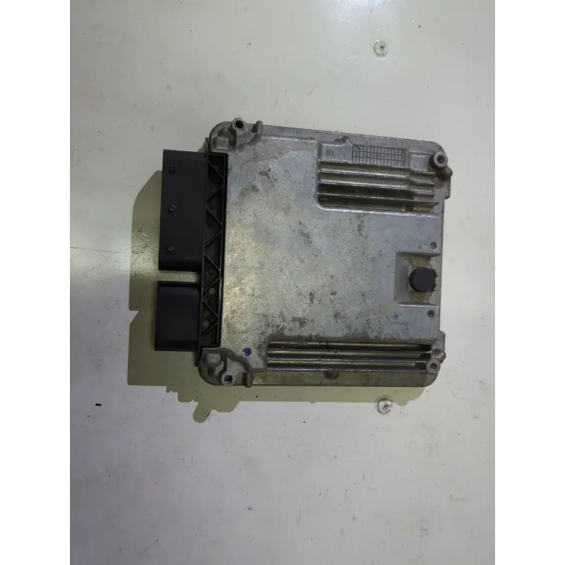 Recambio de centralita para bmw serie 3 berlina (e90)(2004) 330i referencia OEM IAM 277022052  