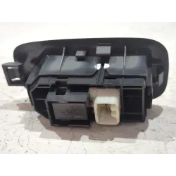 Recambio de mando elevalunas trasero derecho para lexus is sportcross referencia OEM IAM EP262430P  