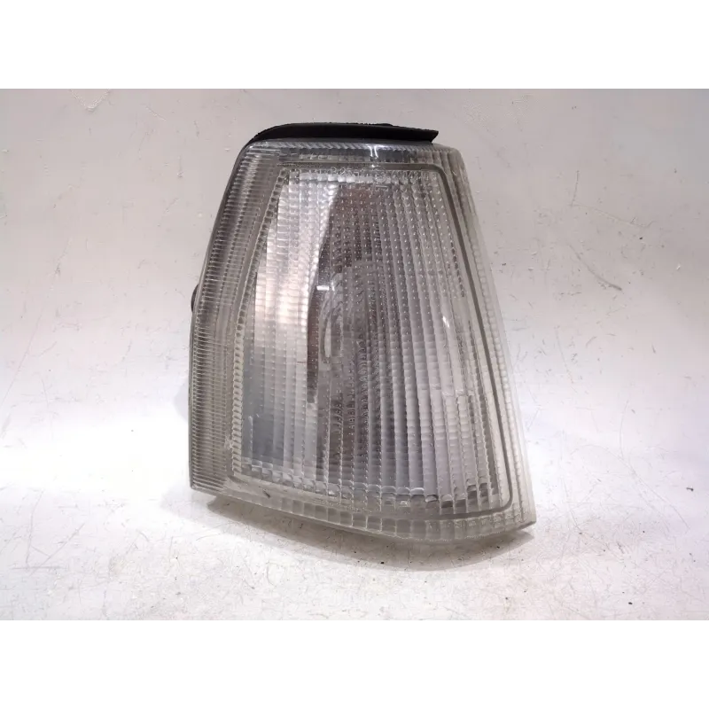 Recambio de intermitente delantero derecho para lancia thema sw (834) 2000 i.e. 16v (834aa) referencia OEM IAM   