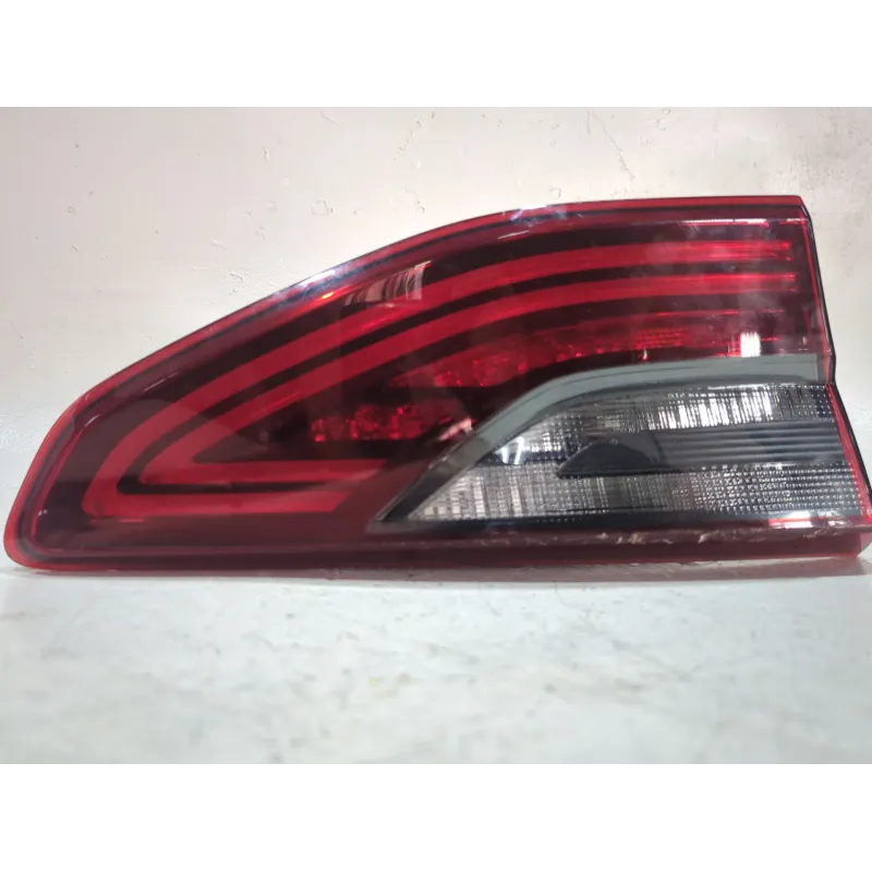 Recambio de piloto porton trasero izquierdo para kia ceed (cd) 1.0 t-gdi referencia OEM IAM IL75LR13  