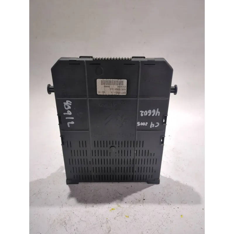 Recambio de caja reles / fusibles para citroën c4 i (lc_) 1.6 hdi referencia OEM IAM 216761594G  