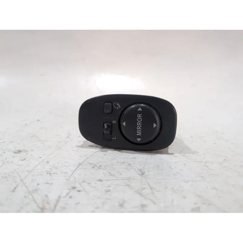 Recambio de mando retrovisor electrico para lexus is sportcross referencia OEM IAM   