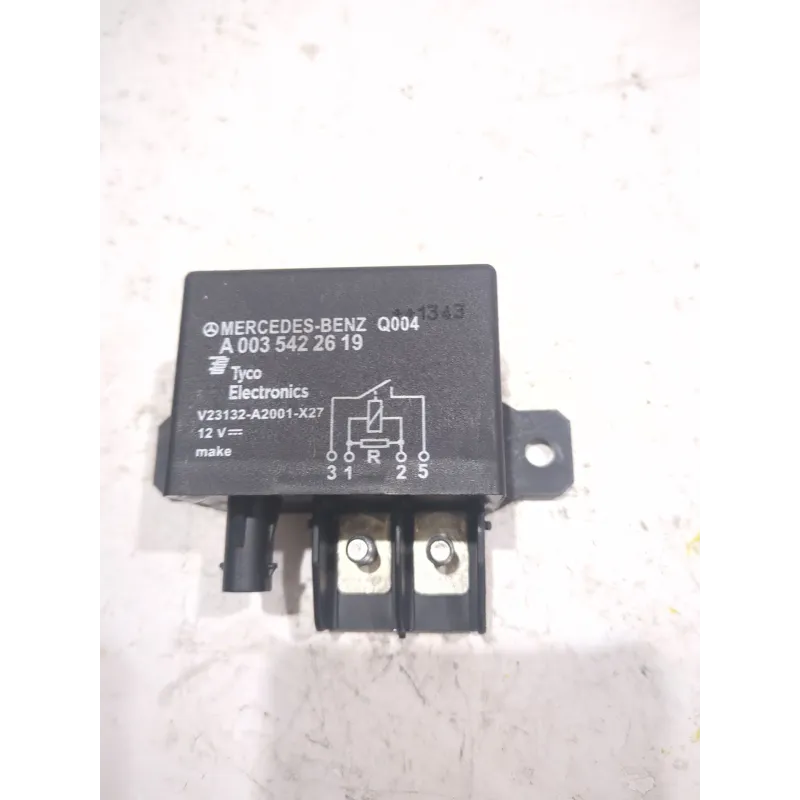 Recambio de rele para mercedes-benz clase c coupé (c205) c 250 d (205.308) referencia OEM IAM A0035422619  