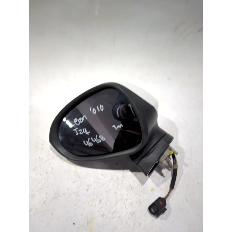 Recambio de retrovisor izquierdo para seat leon (1p1) 1.6 tdi referencia OEM IAM E9024456  