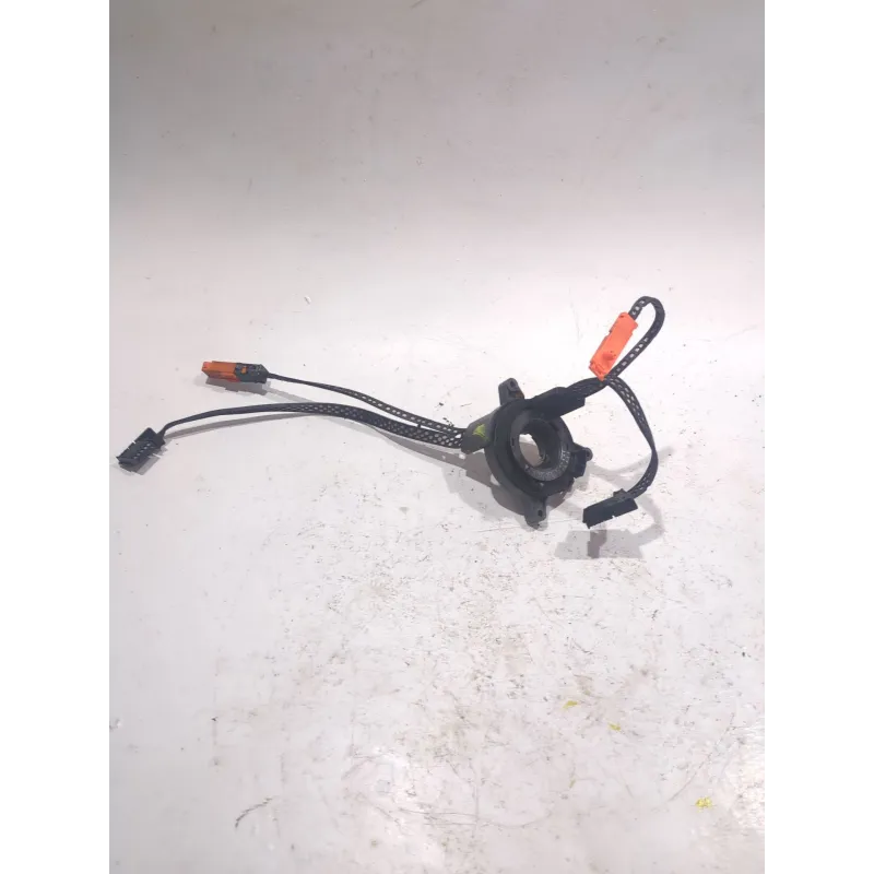 Recambio de anillo airbag para citroën xsara 2.0 hdi referencia OEM IAM 9635682680  