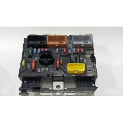 Recambio de caja reles / fusibles para citroën c3 i (fc_, fn_) 1.4 hdi referencia OEM IAM 9659741780  