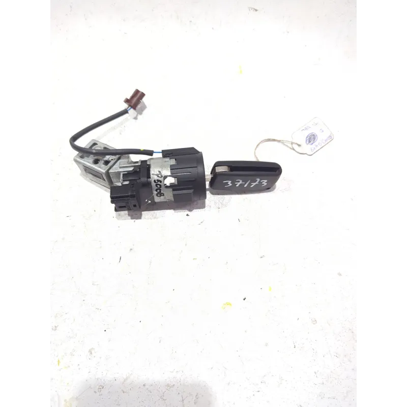Recambio de conmutador de arranque para peugeot 5008 (0u_, 0e_) 1.6 hdi referencia OEM IAM 36410600  