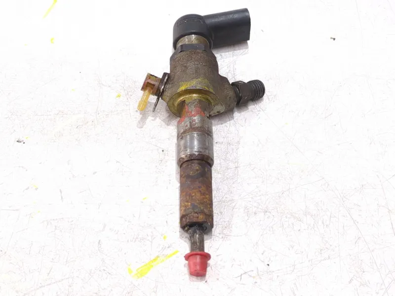 Recambio de inyector para ford fiesta vi 1.4 tdci referencia OEM IAM 5WS40007 9645988580  