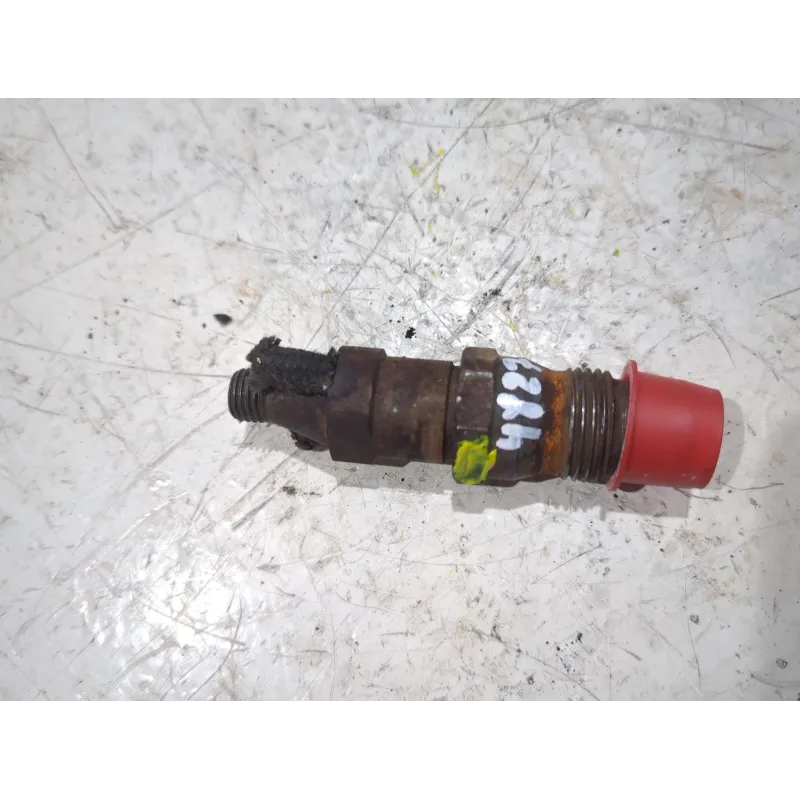 Recambio de inyector para ford fiesta iv (ja_, jb_) 1.8 d referencia OEM IAM KCA30S44  