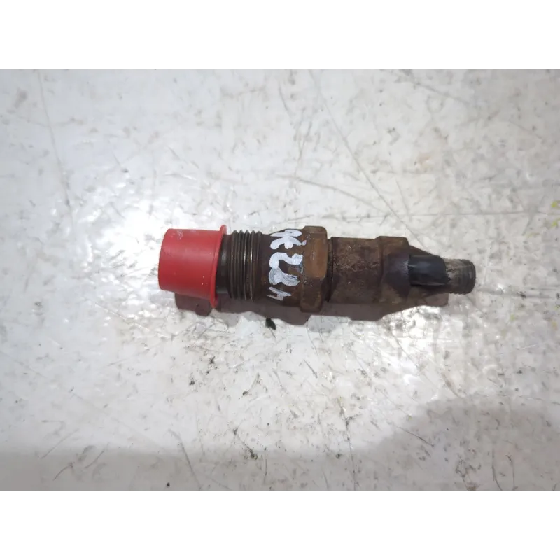 Recambio de inyector para ford fiesta iv (ja_, jb_) 1.8 d referencia OEM IAM KCA30S44  