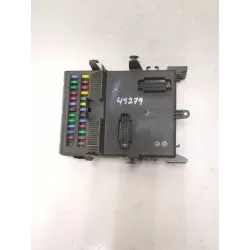 Recambio de caja reles / fusibles para renault laguna ii (bg0)(2001) 1.9 dci (bg0g) referencia OEM IAM 8200004201E  